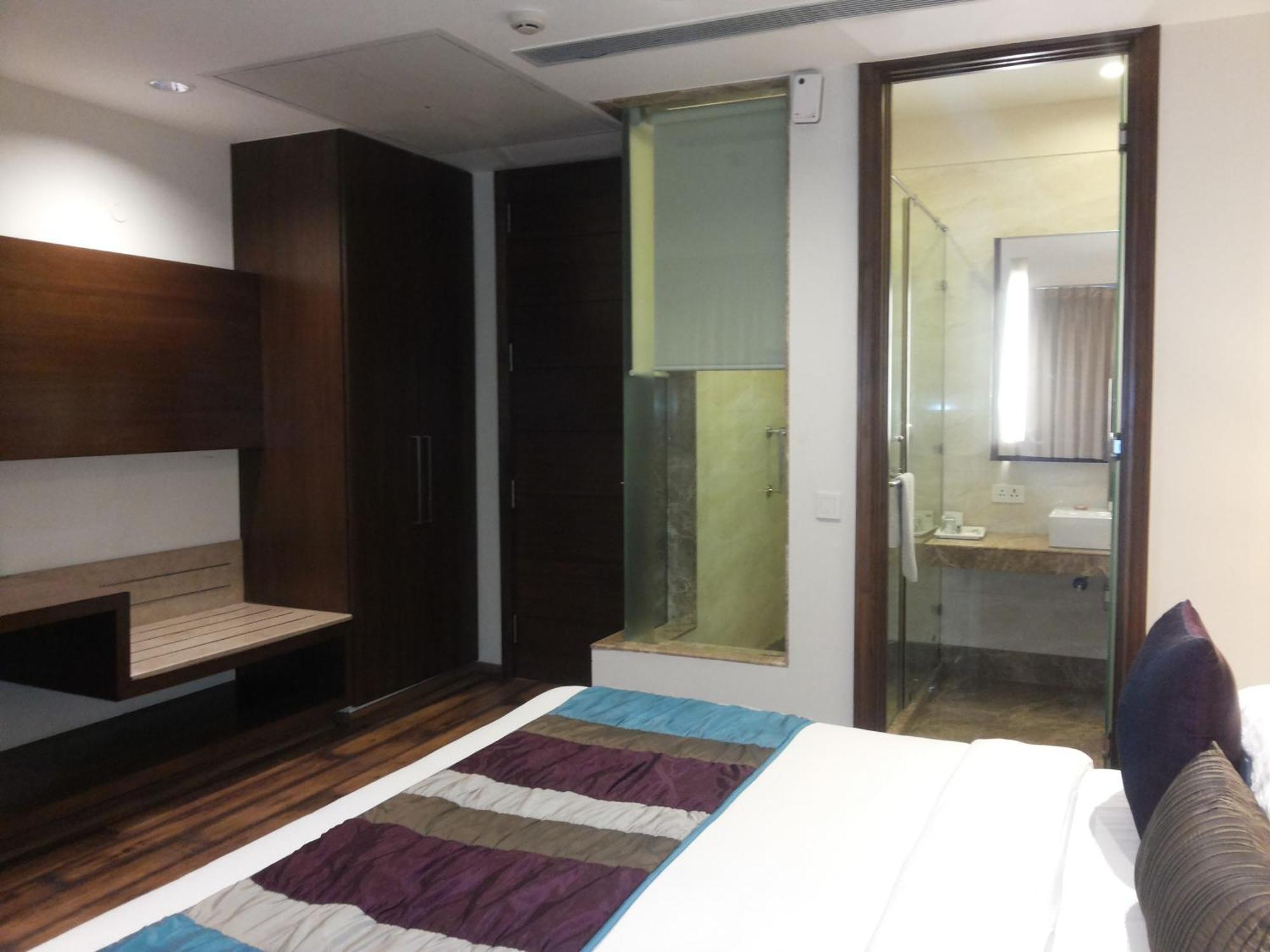 La Sagrita Hotel New Delhi Værelse billede