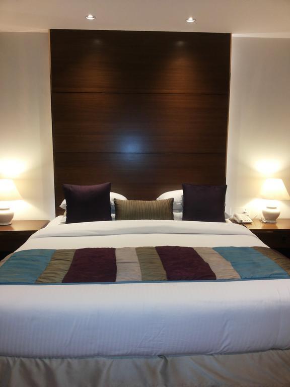 La Sagrita Hotel New Delhi Værelse billede